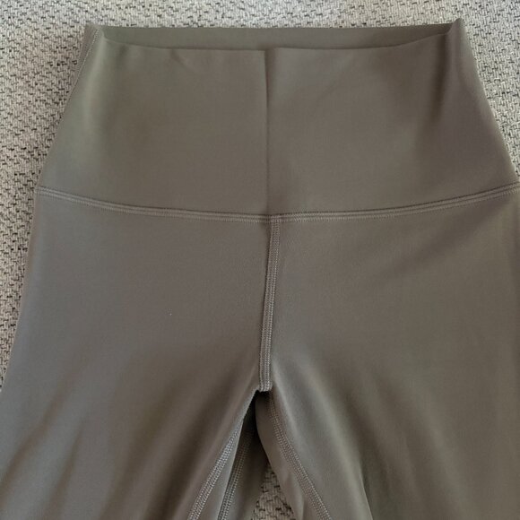 Lululemon Align Pants (Pair) - Picture 2 of 9